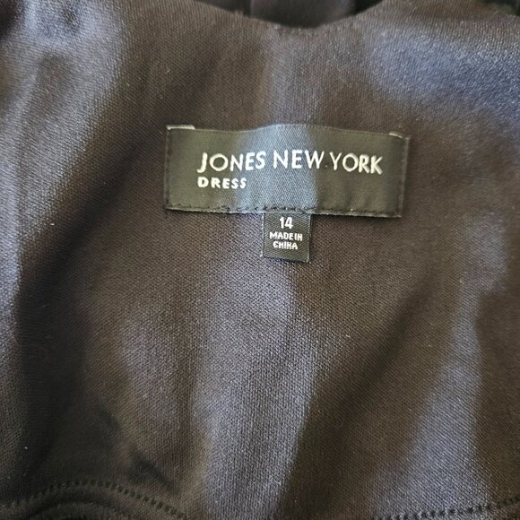 Vintage LBD - Picture 10 of 11